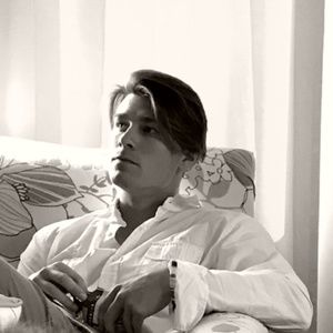 Meet your Posher, Harrison